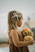 Load image into Gallery viewer, Cami Hairbow Small - Milk