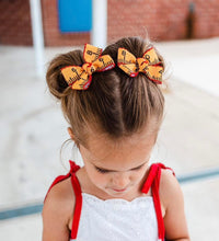 Load image into Gallery viewer, Ruler Red Stitch Pigtail set of bows