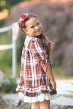 Load image into Gallery viewer, Sandy Velvet - Light Cognac