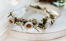 Load image into Gallery viewer, White Sunflowers Crown