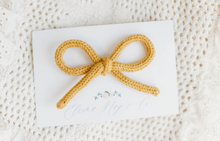 Load image into Gallery viewer, Cami Hair bow -Chamomile