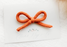 Load image into Gallery viewer, Cami Hairbow - Apricot