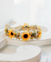 Load image into Gallery viewer, Sunflowers Fields Crown