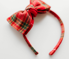 Load image into Gallery viewer, Sandy Headband - Feliz Navidad