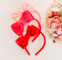 Load image into Gallery viewer, Sandy Headband - Hot Pink Velvet
