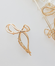 Load image into Gallery viewer, Bow Gold Large Hair Claw