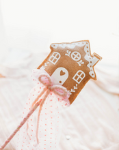 Load image into Gallery viewer, Gingerbread House Wand