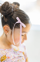 Load image into Gallery viewer, Tally hair bow - Light Purple