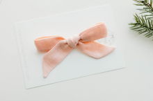 Load image into Gallery viewer, Hope Hair bow - Light Pink