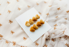 Load image into Gallery viewer, Heart Velvet Mustard - Large Clip SET