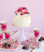 Load image into Gallery viewer, Floral Heart Plate