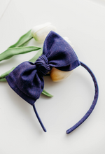Load image into Gallery viewer, Sandy Headband - Navy Linen