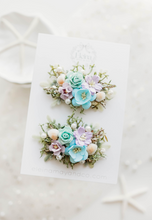 Load image into Gallery viewer, Seashell Mermaid Clip - Ariel