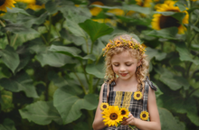 Load image into Gallery viewer, Sunflowers Crown - Preorder