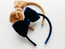 Load image into Gallery viewer, Sandy Velvet - Moonlit Pine Blue