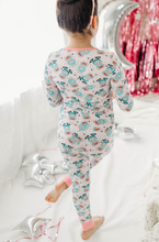 Load image into Gallery viewer, BUBU Bear Lounge