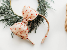 Load image into Gallery viewer, Sandy Headband - Holly & Joy