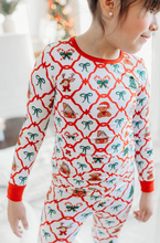 Load image into Gallery viewer, A Santa's Snuggle Lounge