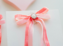 Load image into Gallery viewer, Winnie Bow -Pink