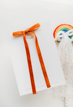 Load image into Gallery viewer, Tally hair bow - Dusty Orange