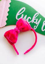 Load image into Gallery viewer, Sandy Headband - Hot Pink Velvet