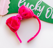 Load image into Gallery viewer, Sandy Headband - Hot Pink Velvet