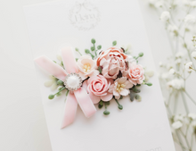 Load image into Gallery viewer, Bloom Hair Clip - Pink
