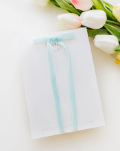 Load image into Gallery viewer, Tally hair bow - Aqua