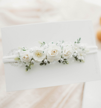 Load image into Gallery viewer, Little Romance Headband - White Dream