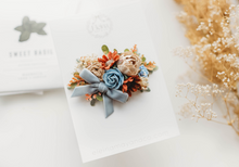Load image into Gallery viewer, Wren Fall Hair Clip - Maple Mouse