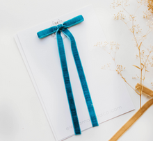 Load image into Gallery viewer, Tally hair bow - Teal