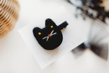 Load image into Gallery viewer, Black Cat Clip