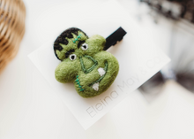 Load image into Gallery viewer, Frankie Clip