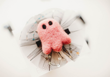 Load image into Gallery viewer, Ghost Titi Clip - Rose