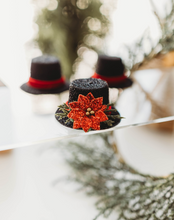 Load image into Gallery viewer, Tiny Snowman Hat Clip