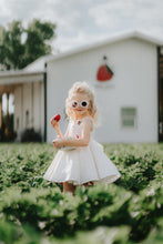 Load image into Gallery viewer, Bloom sunglasses - Electric White