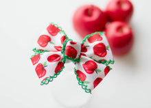 Load image into Gallery viewer, Olivia - Apple Green Stitch