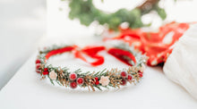 Load image into Gallery viewer, Tinsel Christmas Crown