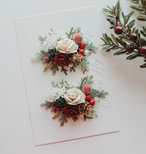 Load image into Gallery viewer, Berry Clips