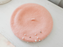 Load image into Gallery viewer, Beret - Peachy Pink