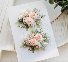 Load image into Gallery viewer, Calla Pink Floral Clips