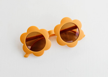 Load image into Gallery viewer, Bloom sunglasses - Sunset
