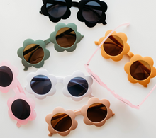 Load image into Gallery viewer, Bloom sunglasses - Clear Pink