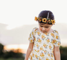 Load image into Gallery viewer, Sunflowers Crown - Fall