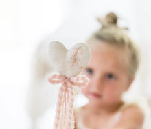 Load image into Gallery viewer, Heart Embroidery Wand