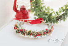 Load image into Gallery viewer, Christmas Hope Crown -