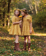 Load image into Gallery viewer, Sunflowers Crown - Fall
