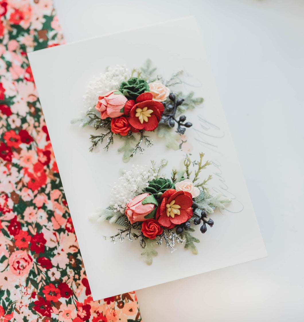 Carlie Floral Clips