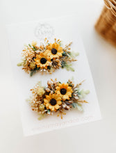 Load image into Gallery viewer, Sunflowers -  Floral Clip Set
