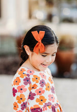 Load image into Gallery viewer, Hope Hair bow - Rust
